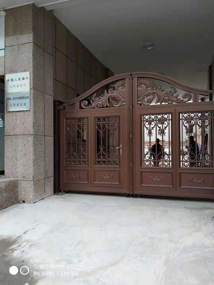 庭院门